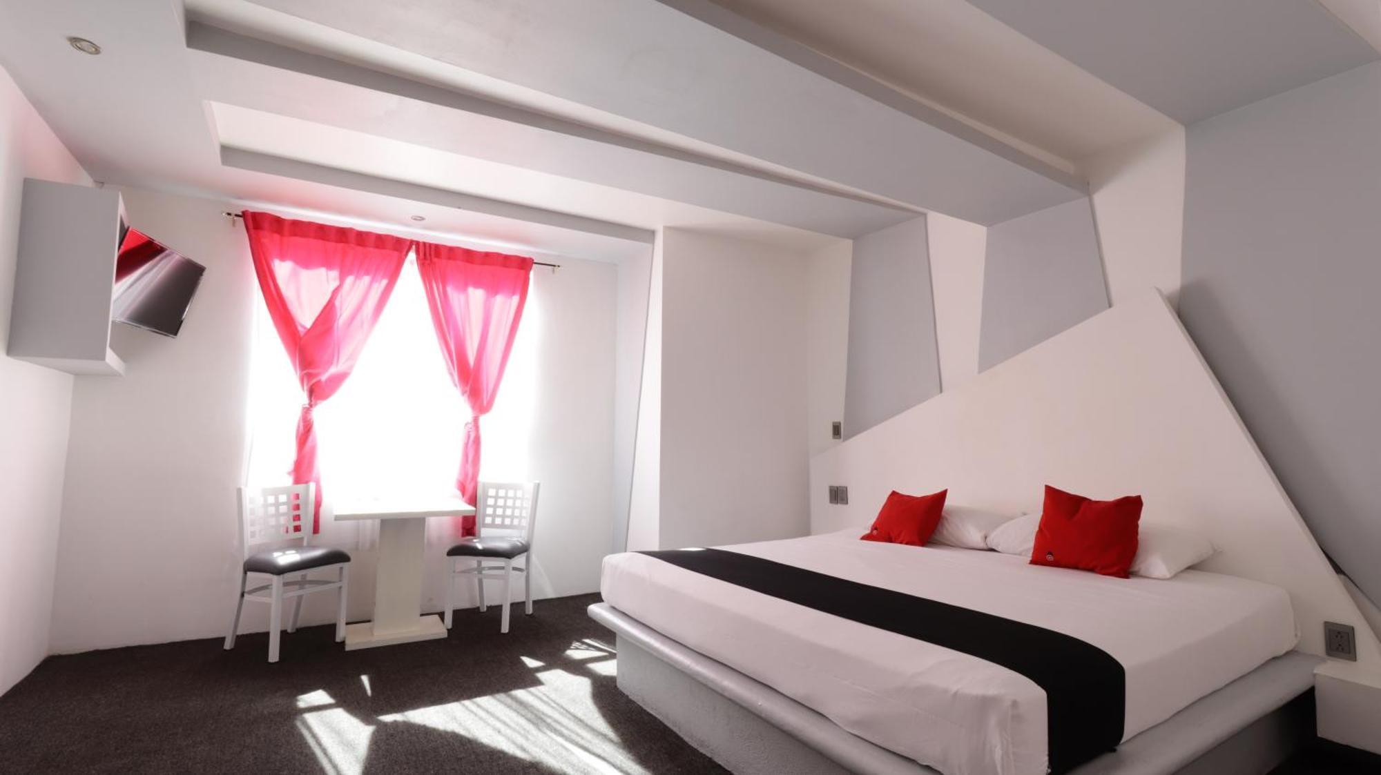 Hotel Euro Confort,Pachuca Экстерьер фото